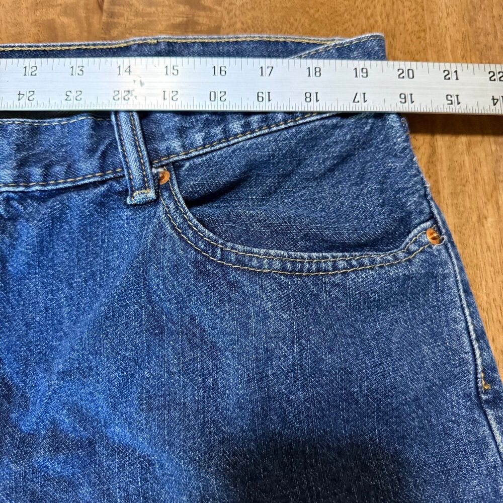 Levi’s Jean Shorts Men’s 40(Feels like 36) Blue Straight - Picture 6 of 7
